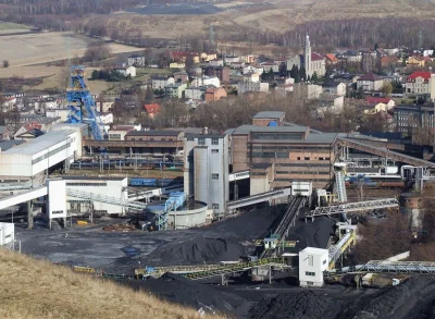 g.....2 - Jest taka stara kopalnia Bolesław w Łaziskach, oni tam nie maja już węgla a...