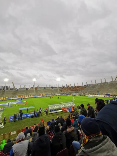 Portowiec - Stadion rośnie w oczach, pizga wiatrem, pada deszcz więc jak co dwa tygod...