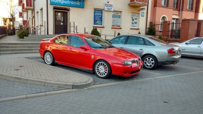 J.....e - Taką alfe dzisiaj spotkałem ( ͡º ͜ʖ͡º)
#carspotting #alfaholicy #carboners