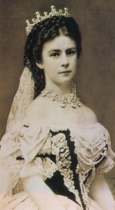 szymonek2213 - Ładniutka ta Sissi była(zdjęcie z 1867 - w wieku 30 lat)