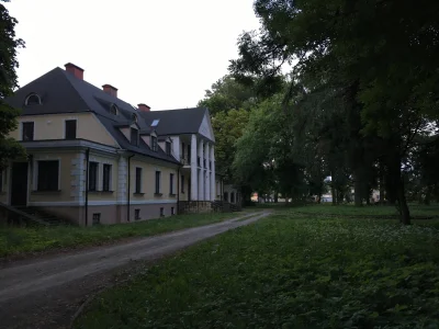lismanore - Dwór Horodyńskich , stan na czerwiec 2017