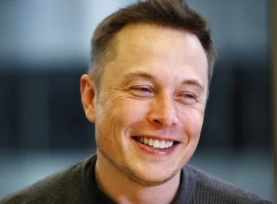 insejn - Elon Musk - jest pionierem w przekształcaniu motoryzacji na elektryczną, tes...