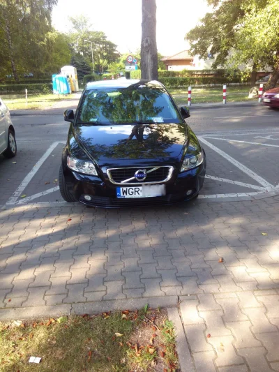 Mhrok - Jeden z najbardziej burackich sposobów parkowania - bez ważnych uprawnień na ...