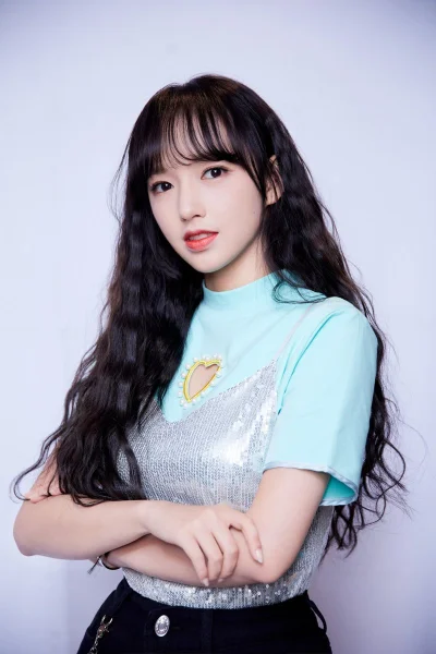 XKHYCCB2dX - #chengxiao #wjsn 
#koreanka #chinka