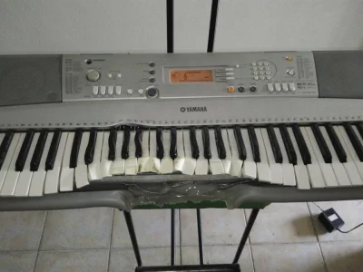 w.....z - #chlodniczy #syntezatory #keyboard ##!$%@?