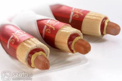 Zgrywajac_twardziela - Sobie takiego pysznego hot doga z #zabka jadłem, i tak jedząc ...