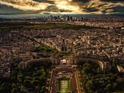 Lookazz - > Paris from the Eiffel Tower

#cityporn #architektura #urbanistyka #fran...