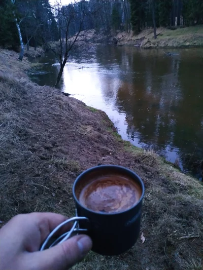 Cieplokrwisty - Dzień dobry. Dzień czas zacząć.
#bushcraft