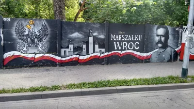 t.....y - Marszałku wróć

Niejeden obóz dzisiaj byśmy mieli.

"Bić #!$%@? i złodz...