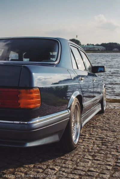 robsosl - #carboners #motoryzacja #samochody #mercedesspam #w126