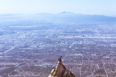 b.....a - Widoczek z Mt. Baldy, California.

#widoki #widokiboners