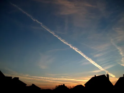 mvtedzky - Ostrołęka 2015-12-25 15:20

#chemtrails #smugichemiczne #nwo #teoriespis...