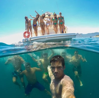 Pierdyliard - Powinni dostać Oskara za ten "selfie"
#ciekawostki #fotografia