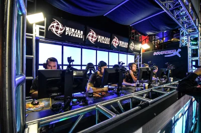 NiPGaming - Zaczynamy!
Ninjas in Pyjamas vs. Luminosity Gaming
Szwecja vs. Brazylia...