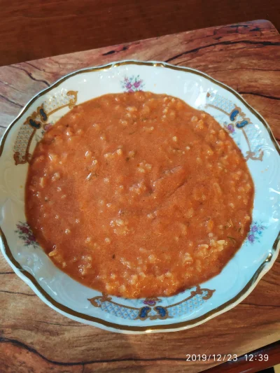 Rruuddaa - Pomidorowa tylko z ryżem 
#gotujzwykopem #studentkagotuje