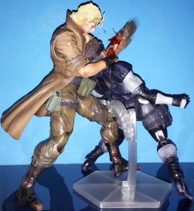 Liquid_Snake - I will slap you like a bitch you are! ᕦ(òóˇ)ᕤ

#metalgearsolid #figurk...