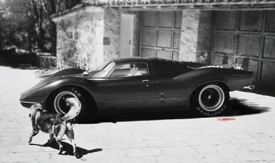 aleosohozi - Steve McQueen i jego Pagani Zonda z 1968r.
Więcej o tym ciekawym aucie ...