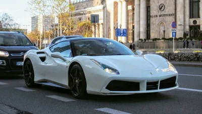 superduck - Ferrari 488 GTB
3,9l V8 twinturbo 670KM
0-100 km/h - 3,0s

Pierwsza turbo...