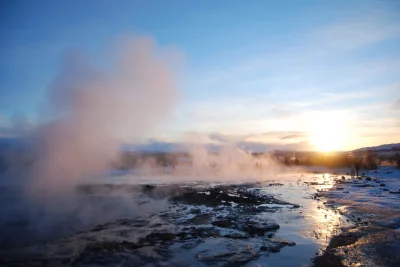 burarura - mireczki, byliśmy z kumplami na weekend w #islandia. 

polecam, -10*C, 2...