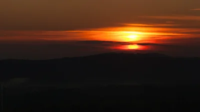 HulajDuszaToLipa - #dziendobry



Zdjęcie na początek dnia - wschód słońca gdzieś w o...