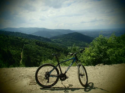 Mirek_Cebula - @bastek8989: o kurcze na rowerze byłem tam ostatnio w lecie:) Pozdrawi...