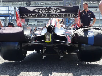 Loginus-Maximus - Ależ ma sralnik ten Red Bull
#f1 #dupeczkizprzypadku #f1boners