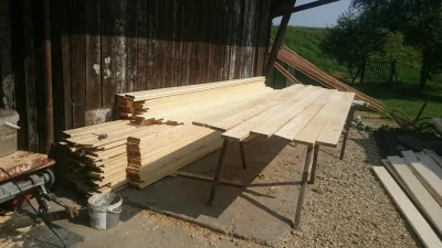 rybeczka - #drewno #deski #typowyglazurnik 
Oj jak ja uwielbiam surowe drewno.