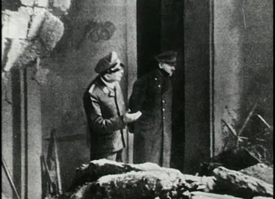 maciekawski - Ostatnie znane zdjęcie Adolfa Hitlera zostało wykonane około dwóch dni ...