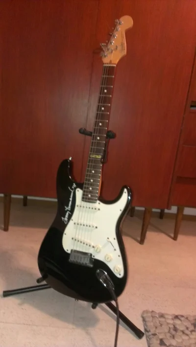 eMac1ek - No siema. Zakupiony dziś mój piękny amerykański Fender Stratocaster America...