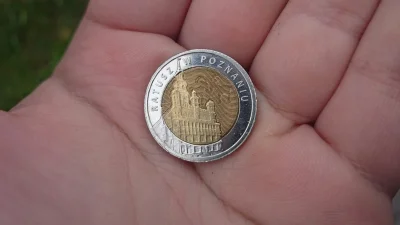 L.....o - Taka moneta dostała się w moje ręce. Szkoda, że warta tylko 5 ziko, fortuny...