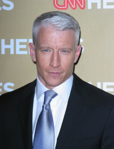 Saeglopur - Ciekawostka: 
Znany dziennikarz CNN Anderson Cooper wywodzi się z rodu V...