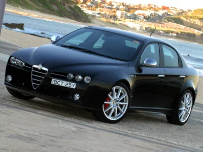 Jin - @Alvaroa77: 
Alfa Romeo 159 2.2b.