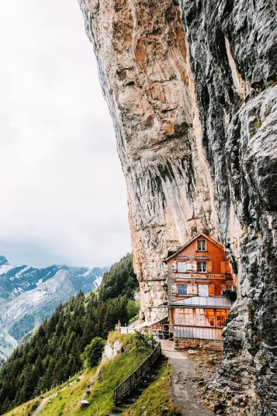 WaniliowaBabeczka - Appenzell, Szwajcaria.
#earthporn #gory #szwajcaria
