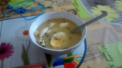 wujeklistonosza - Szczawiowa z jajkami to nadżarcie! 

#zupa #obiad #foodporn #jedzen...