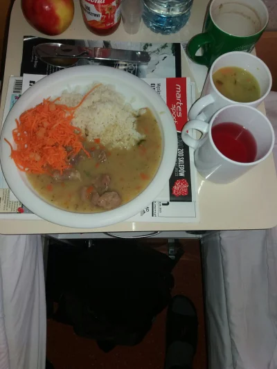 Kwassokles - #szpital #jedzenie #zdrowie obiad był nie lada zaskoczeniem ryż surówka ...