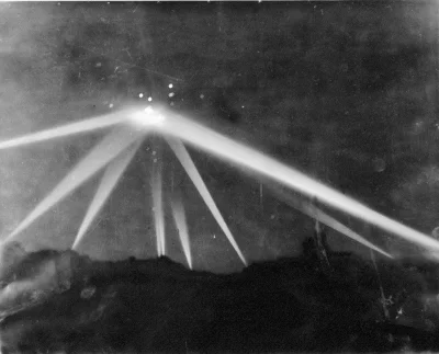 Wypoks - @flager: a tutaj pierwsze strzelanie do ufo (battle of La, 25 lutego 1942) (...