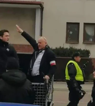 Andreth - Wczoraj w Hajnówce
Najpierw w Warszawie policja nie dopuściła wynajętego p...