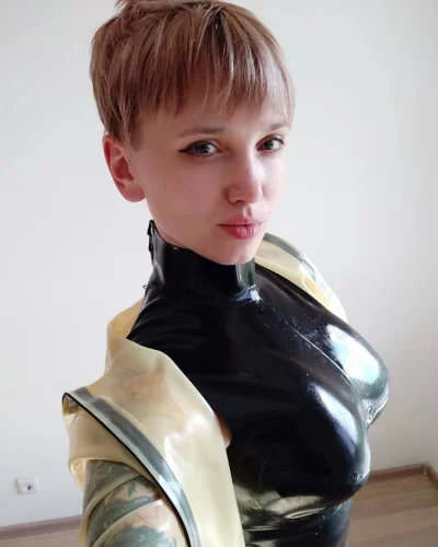 latexlover - #lateks #catsuit #ladnapani #cycekboners