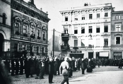 Ex3 - Bydgoszcz 9 września 1939r. Rozstrzeliwanie zakładników na starym rynku przy wy...