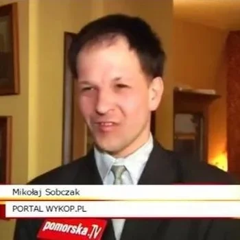 Fapcperek - Ciekawe co teraz myśli @MikolajDSobczak, wielki fan Leszke, rzecznik wyko...