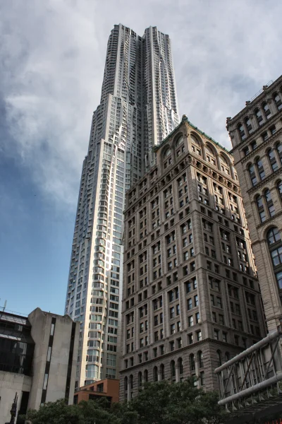 FermentIntelektualny - Wieżowiec 8 Spruce Street w NYC. 267 metrów i 76 pięter. Co ci...