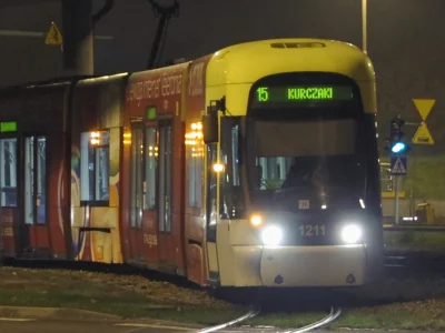 Radus - @lugre: Łódź jak zwykle poszkodowana :/ U nas co najwyżej drób transportują t...