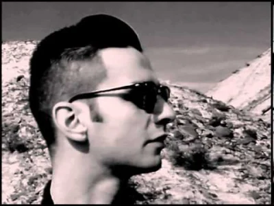 wlepierwot - Depeche Mode - Pimpf
piękne to jest
#muzyka #depechemode #feels #feels...