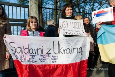 Ustrojstwo - Powinni ich aresztować za bazgranie po Polskiej fladze