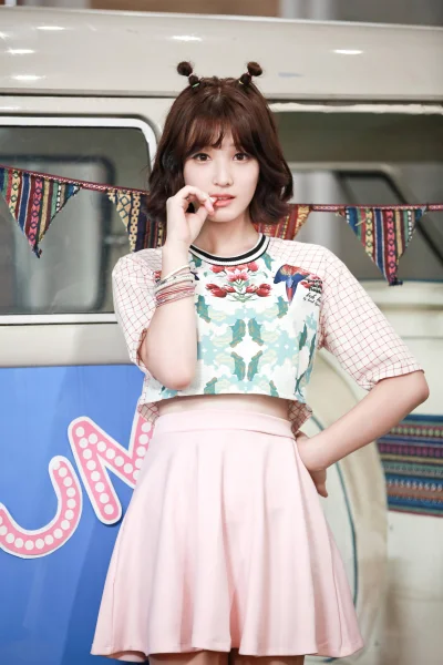 K.....o - #yulhee #laboum

#koreanka