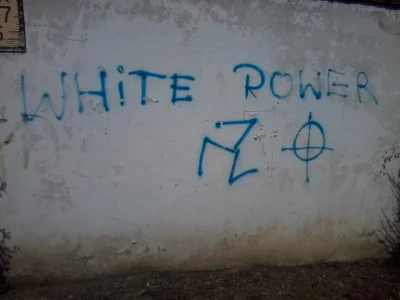 Apreter - Coś nie wyszło ( ͡° ͜ʖ ͡°)

#swastyka #whitepower #heheszki