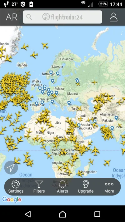 thickel - Mirki u was też nie ma samolotów nad większością Europy? #flightradar24