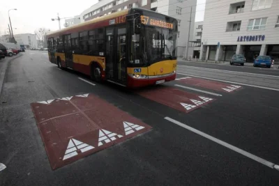 januszkarwasz - @Ojezuniu: takich nie widziałeś? Węższe niż rozstaw kół autobusu, sze...