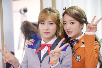 K.....o - #hayoung #bomi #apink 

#koreanka