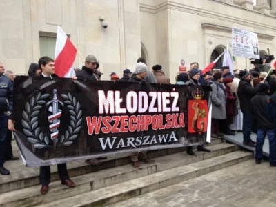 b.....u - O prosze, nie wiedziałem że #wszechpolacy mają swój oddział rolniczy.
#bek...